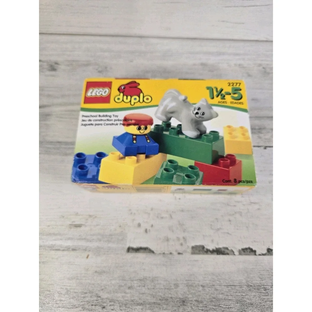 LEGO Duplo 2277 Preschool Building Toy 8 Pcs Gray Cat Figure Vintage 1998 Box